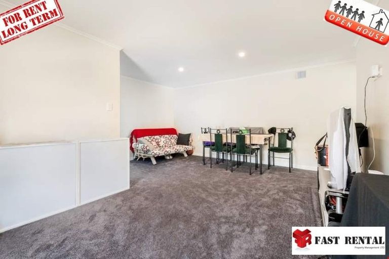 Photo of property in 1/120 Nile Road, Milford, Auckland, 0620