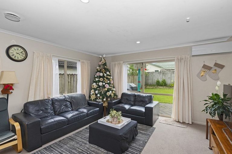 Photo of property in 81 Espalier Drive, Henderson, Auckland, 0612