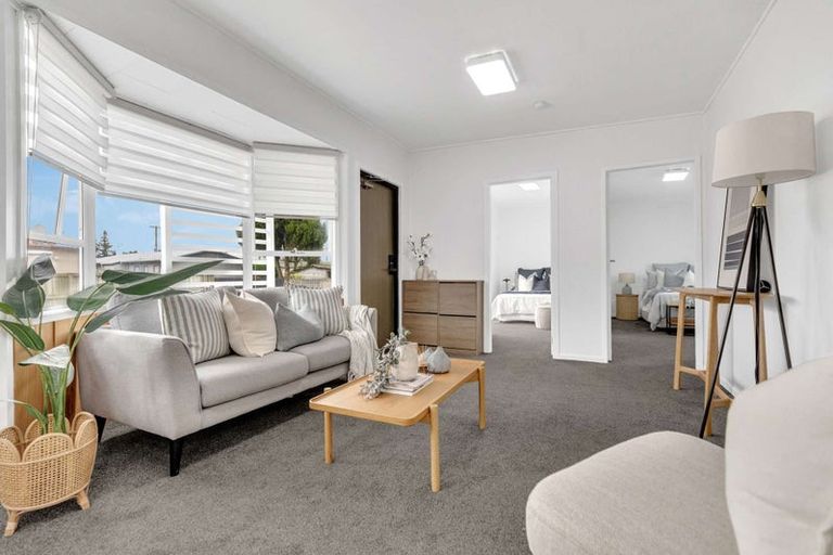 Photo of property in 17a Kawaha Point Road, Fairy Springs, Rotorua, 3015