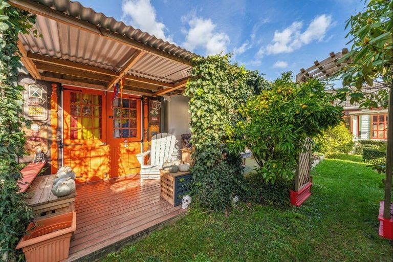 Photo of property in 5 Thackeray Street, Trentham, Upper Hutt, 5018