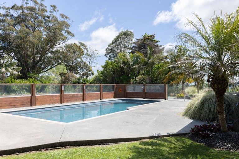 Photo of property in 282 Girls High School Road, Pukehuia, Tangiteroria, 0381