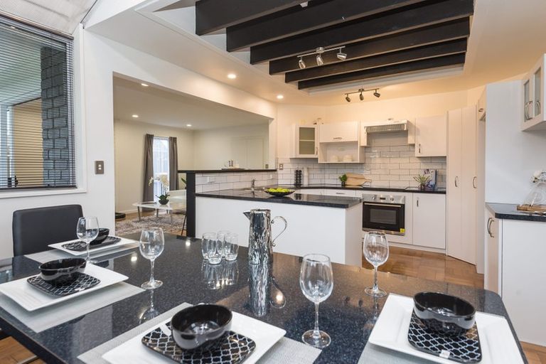 Photo of property in 22 Saint Pauls Place, Burwood, Christchurch, 8083