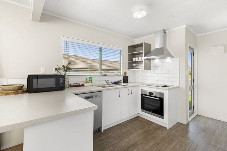 Photo of property in 19 Joshua Lane, Hamilton East, Hamilton, 3216