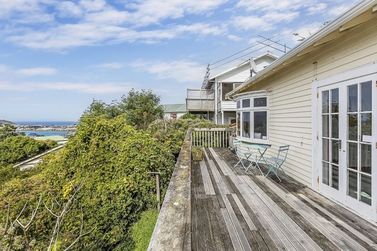 Photo of property in 5 Rakau Road, Hataitai, Wellington, 6021