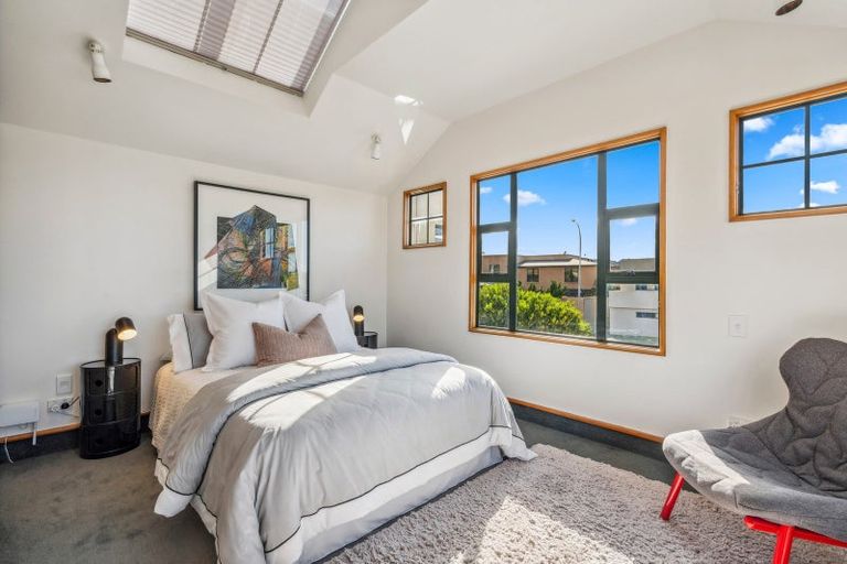 Photo of property in 12b Treasure Grove, Hataitai, Wellington, 6021