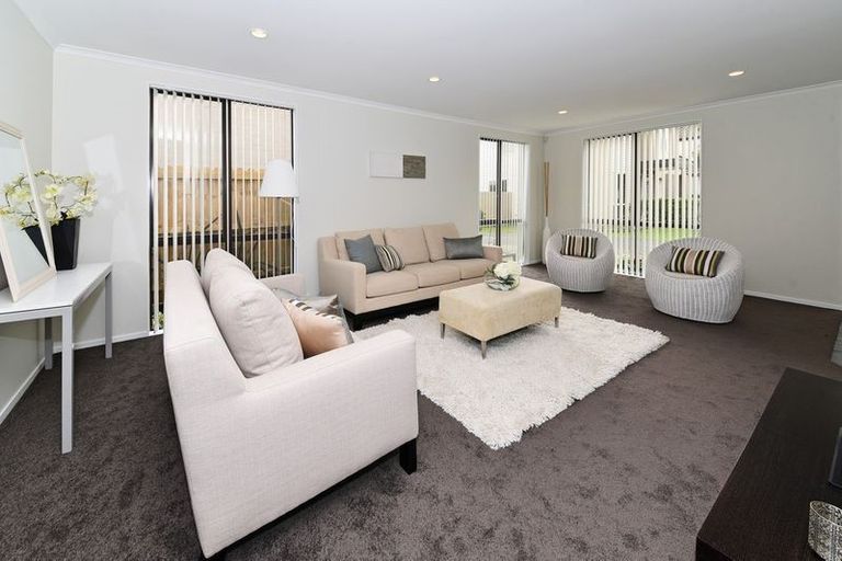 Photo of property in 8 Marengo Parkway, Takanini, 2112