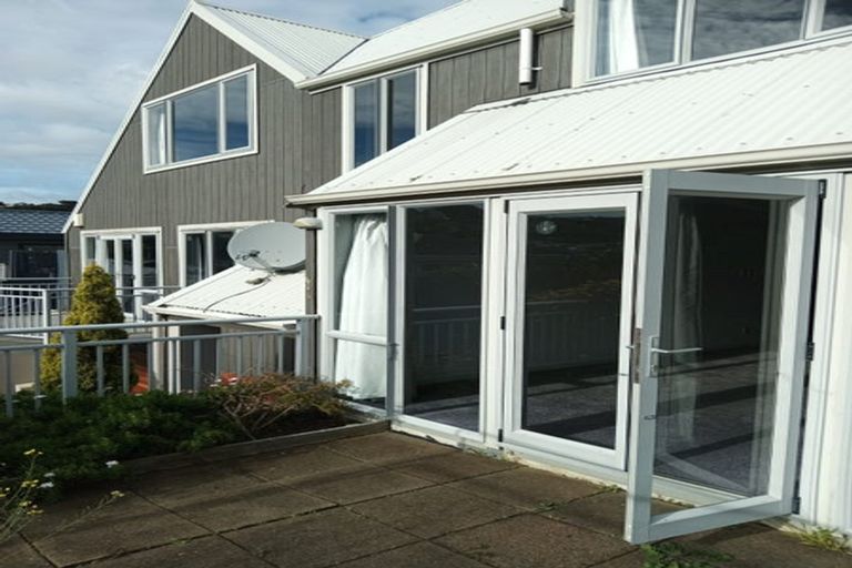 Photo of property in 19 Manuka Street, Miramar, Wellington, 6022