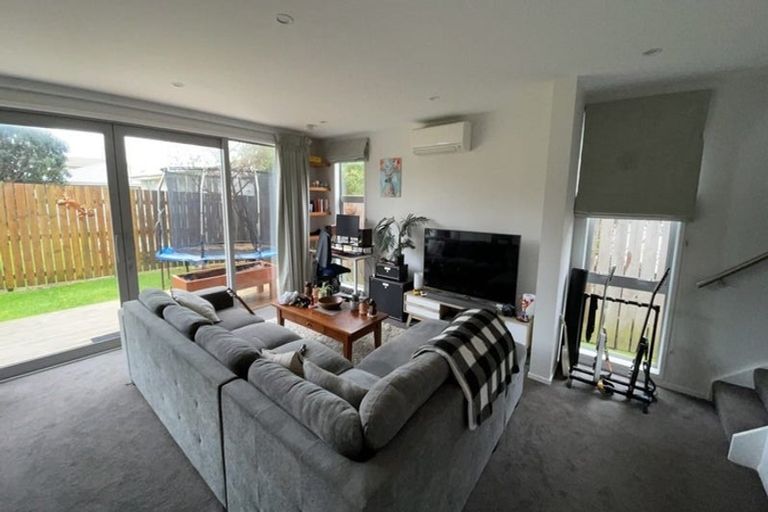 Photo of property in 58a Te Pene Avenue, Titahi Bay, Porirua, 5022