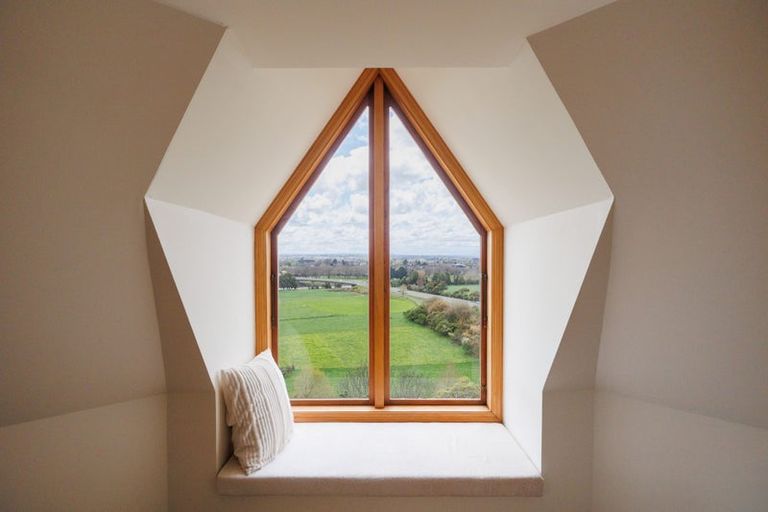 Photo of property in 96 Clifton Terrace, Fitzherbert, Palmerston North, 4410