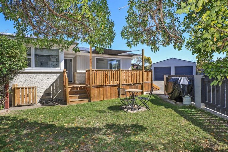 Photo of property in 6 Porritt Place, Tamatea, Napier, 4112