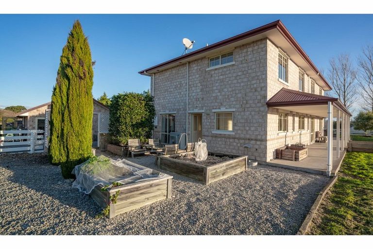 Photo of property in 460 Barkers Road, Loburn, Rangiora, 7472