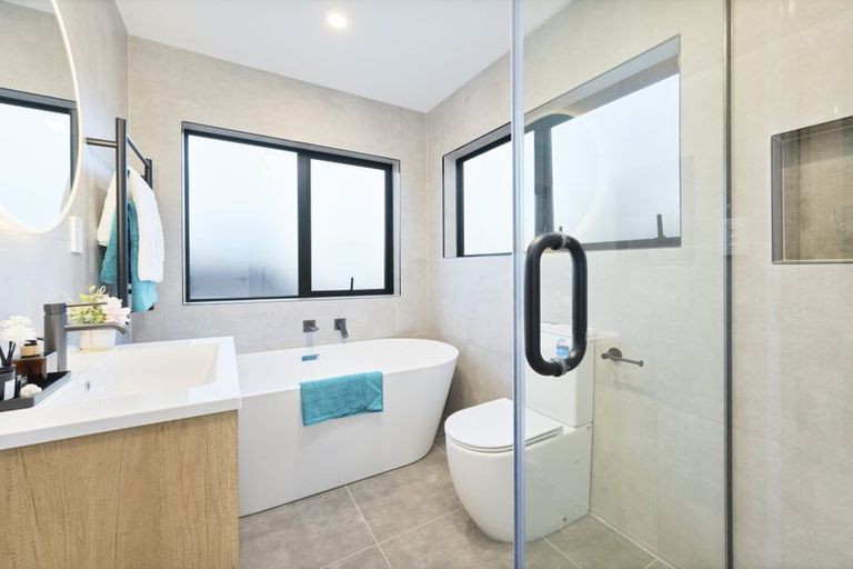 Photo of property in 38b Caversham Drive, Torbay, Auckland, 0630