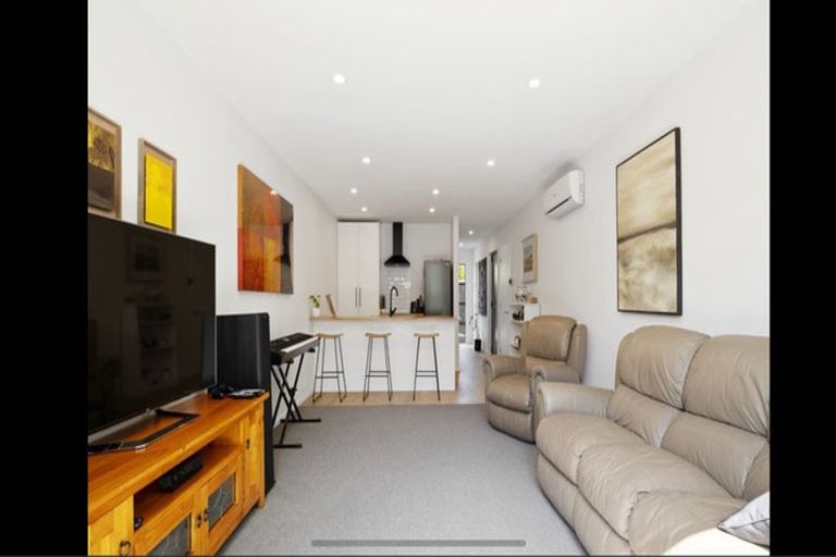 Photo of property in 25c Champion Street, Edgeware, Christchurch, 8013