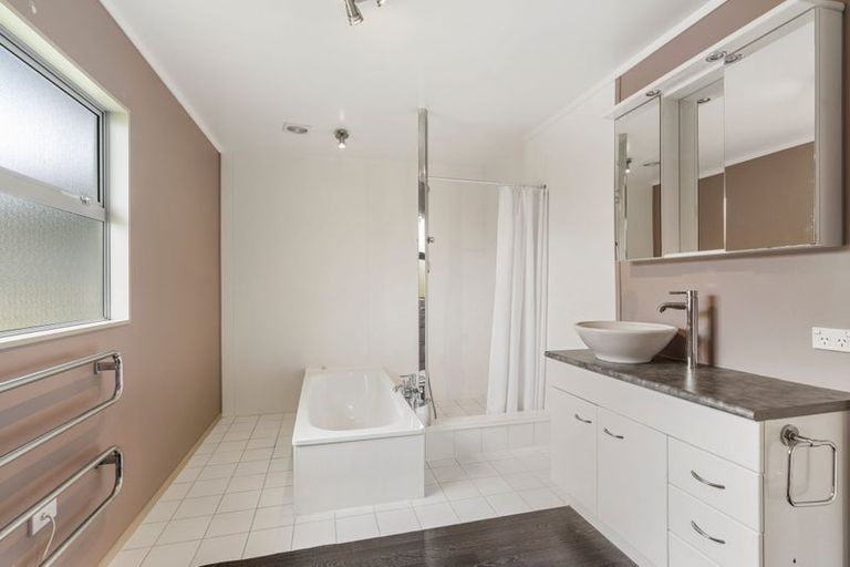 Photo of property in 965 Kaipara Flats Road, Kaipara Flats, Warkworth, 0984