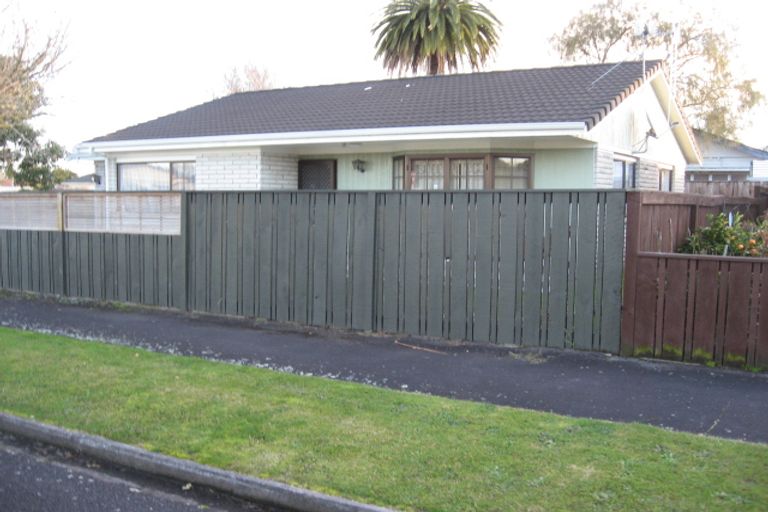 Photo of property in 4/1 Saint Olpherts Avenue, Hamilton East, Hamilton, 3216