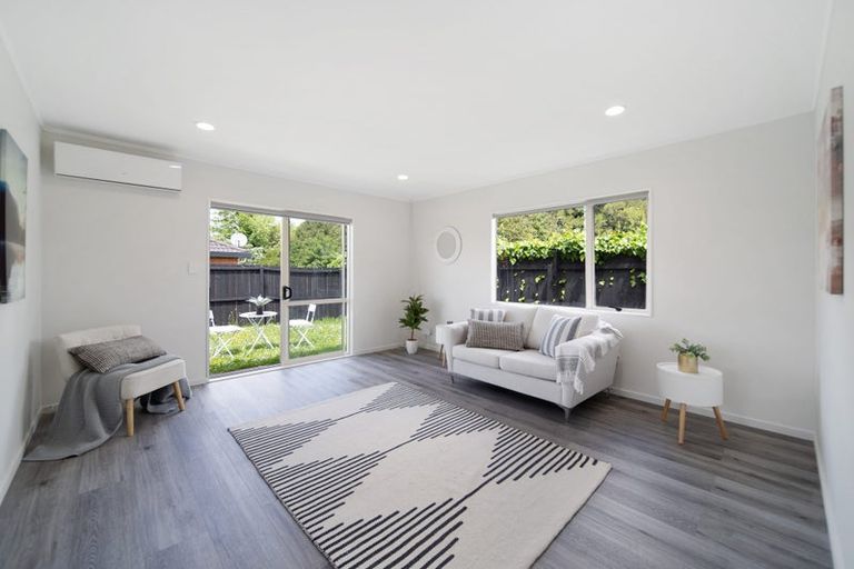 Photo of property in 8a Margarita Rise, Pukekohe, 2120