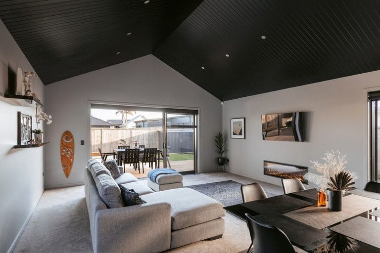 Photo of property in 46 Montiicola Drive, Papamoa Beach, Papamoa, 3118