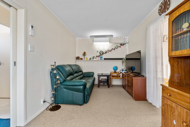 Photo of property in 28a Clemow Road, Fitzroy, New Plymouth, 4312