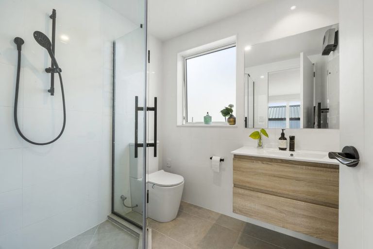 Photo of property in 49 Mita Road, Silverdale, 0932