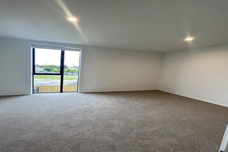 Photo of property in 53 Pipi Place, Levin, 5510