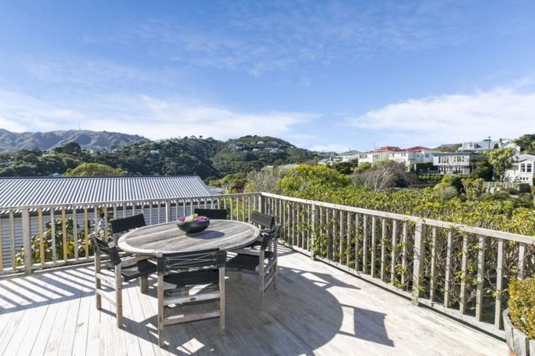 Photo of property in 39 Hanover Street, Wadestown, Wellington, 6012