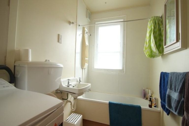 Photo of property in 38 Colombo Street, Newtown, Wellington, 6021