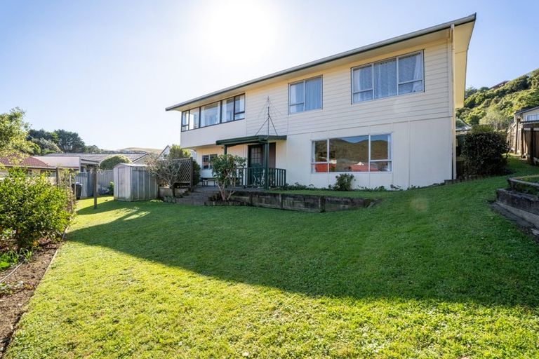 Photo of property in 4 Tralee Place, Johnsonville, Wellington, 6037