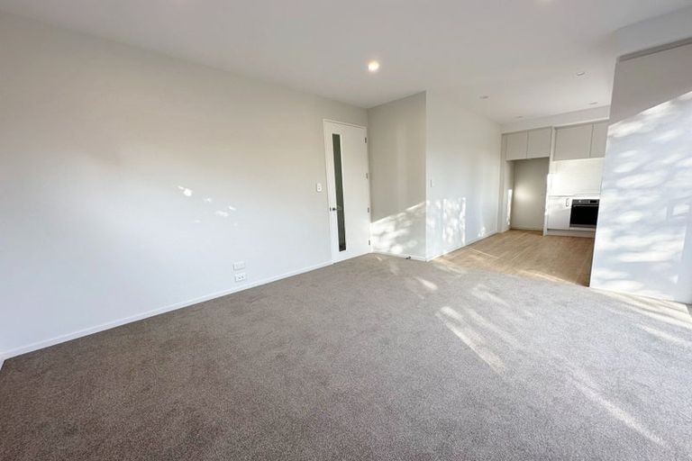 Photo of property in 4/27 Radnor Street, St Albans, Christchurch, 8014