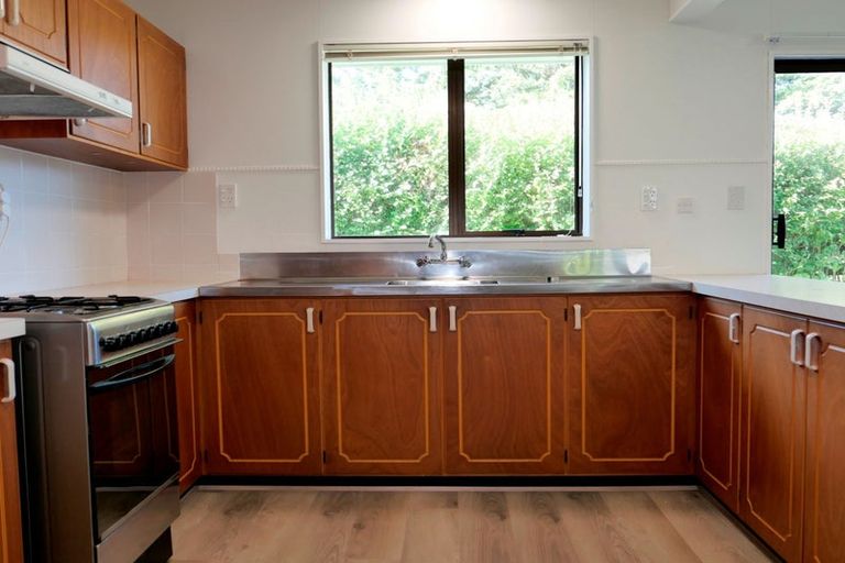 Photo of property in 6 Bevan Place, Otaki, 5512