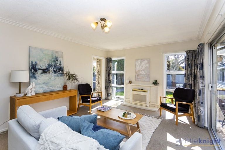 Photo of property in 1 Fulham Street, Islington, Christchurch, 8042