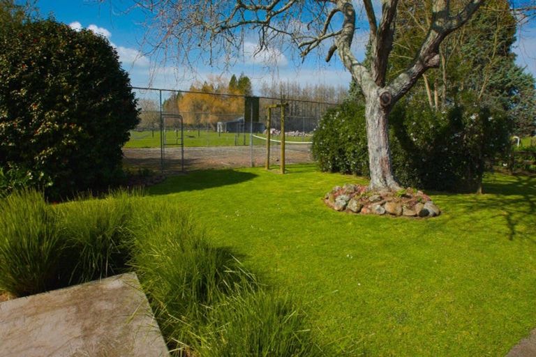 Photo of property in 166 Saint Kilda Road, Cambridge, 3493