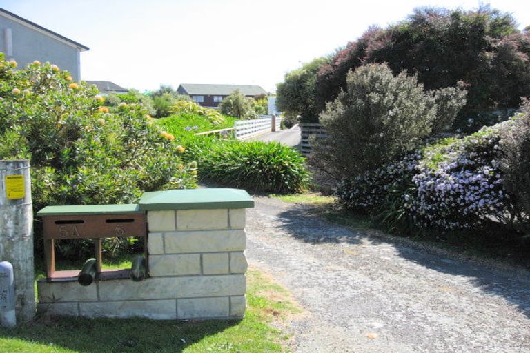 Photo of property in 5a Langdale Avenue, Paraparaumu, 5032