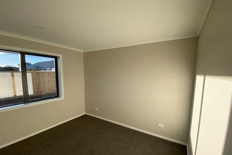 Photo of property in 6 Half Pint Lane, Halswell, Christchurch, 8025