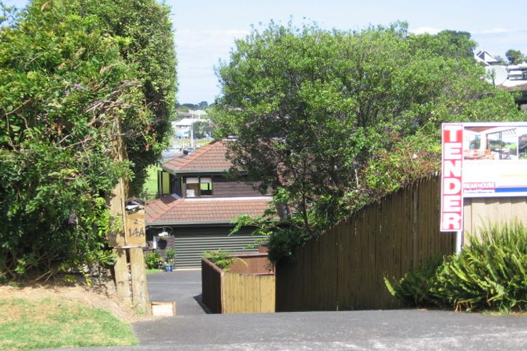 Photo of property in 14 Commodore Parry Road, Castor Bay, Auckland, 0620