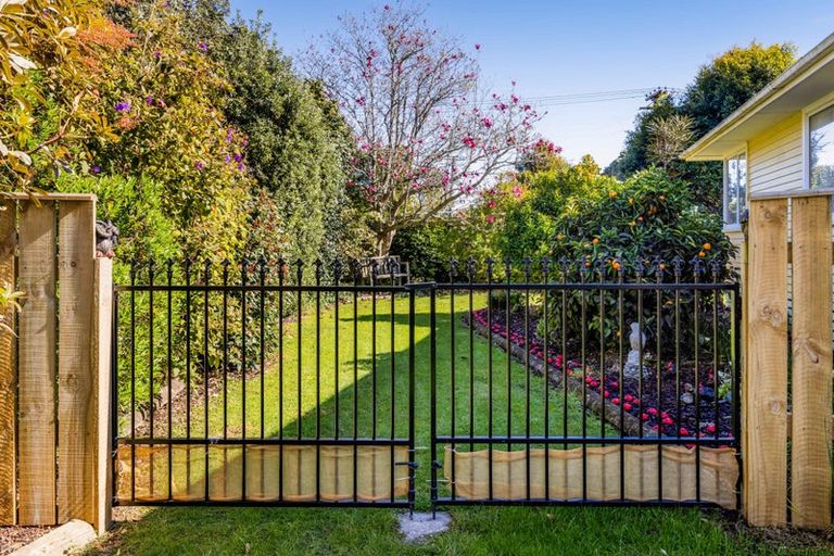 Photo of property in 35 Smith Street, Waverley, 4510