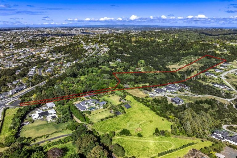 Photo of property in 287 Glenvar Road, Long Bay, Auckland, 0630