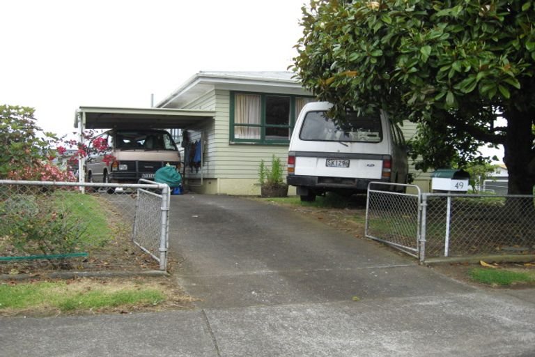 Photo of property in 49 Plumley Crescent, Mangere, Auckland, 2022