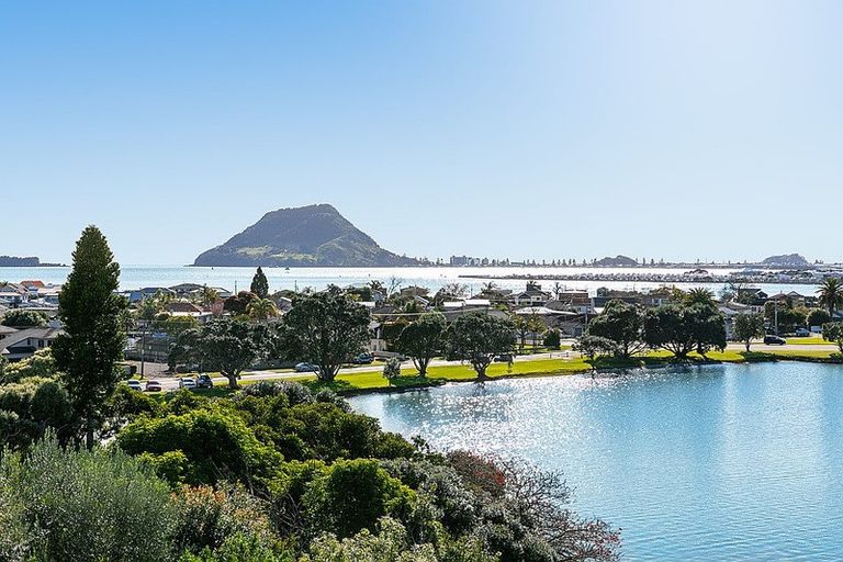 Photo of property in 98 Maxwells Road, Otumoetai, Tauranga, 3110