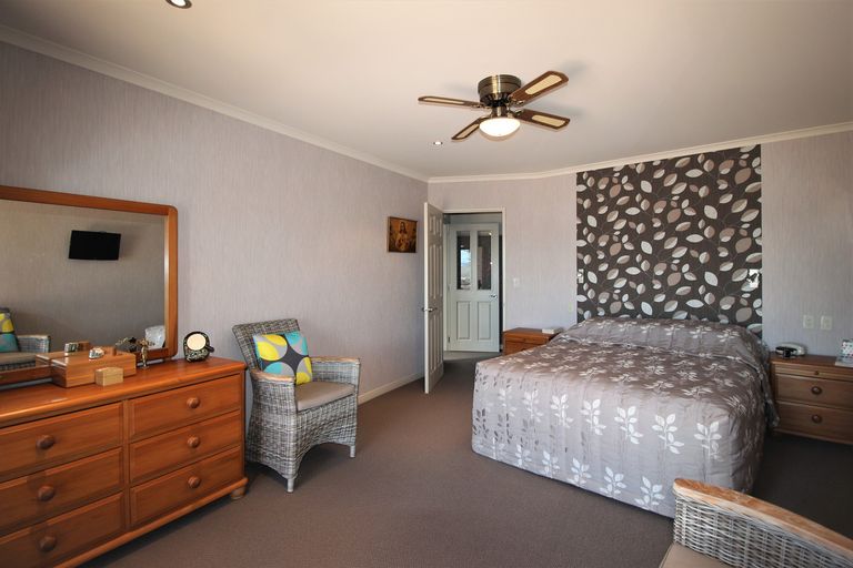 Photo of property in 22 Bodkin Road, Bridge Hill, Alexandra, 9320