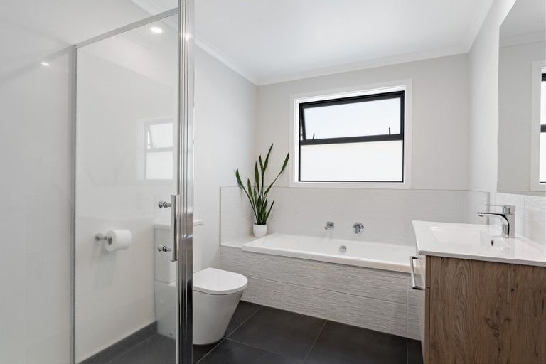 Photo of property in 8 Hillsborough Place, Te Puke, 3119