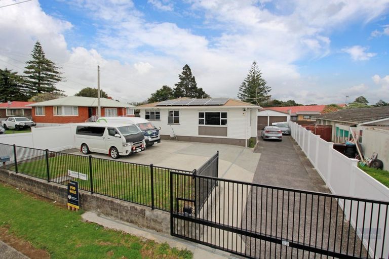 Photo of property in 19 Jordan Road, Mangere, Auckland, 2022