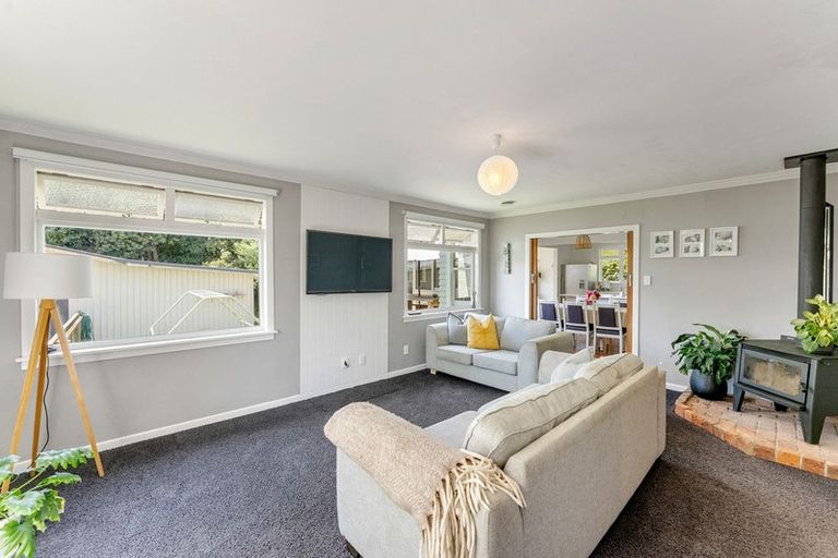 Photo of property in 41 Cumming Street, Okato, 4335