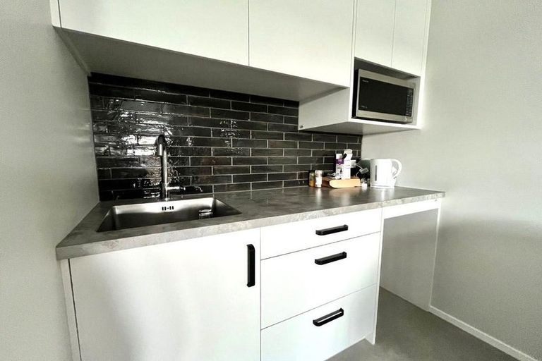 Photo of property in 33 Pacific Street, Waiuku, 2123