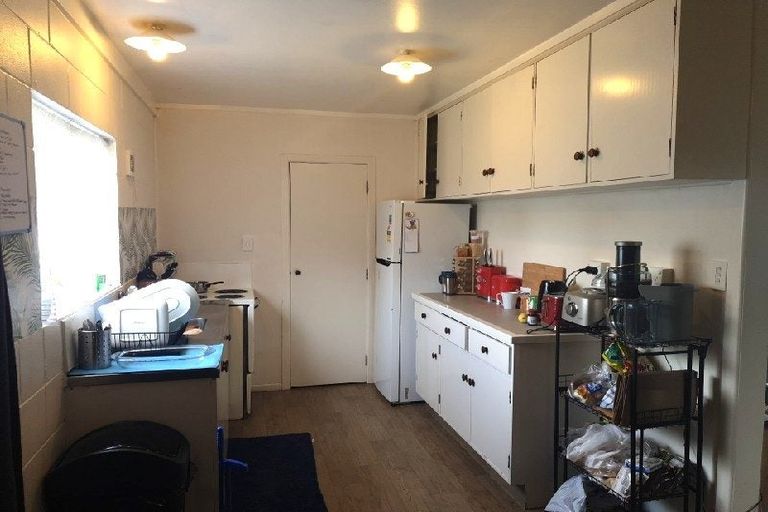 Photo of property in 2/23 Claymore Street, Manurewa, Auckland, 2102