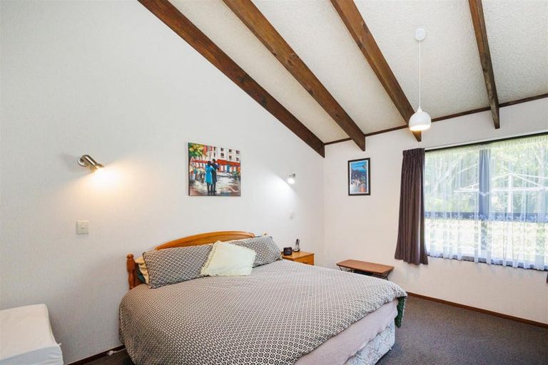 Photo of property in 12b Oxford Street, Marton, 4710