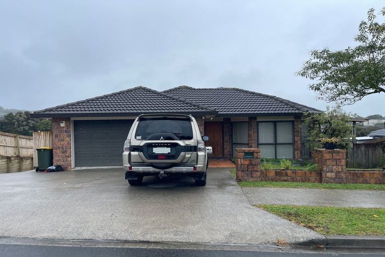 Photo of property in 11 Innisowen Place, Flat Bush, Auckland, 2019