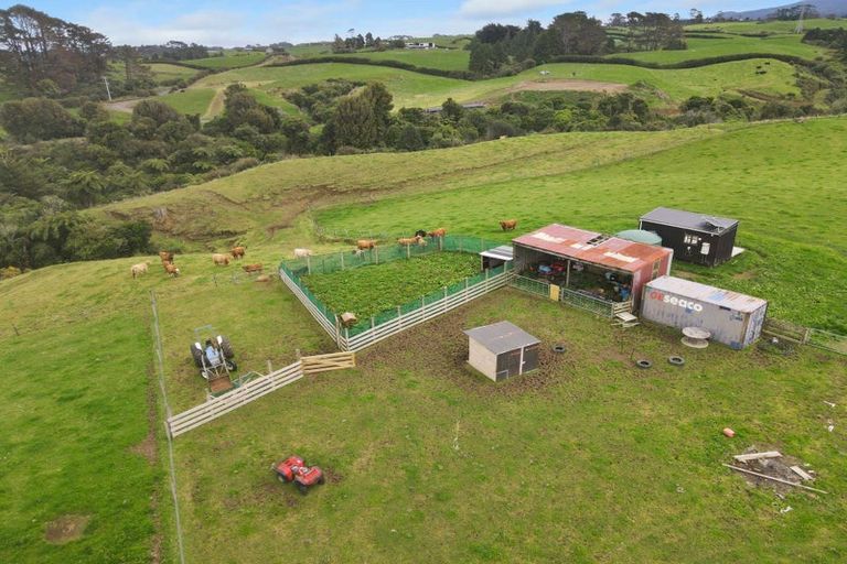 Photo of property in 718 Opunake Road, Cardiff, 4391