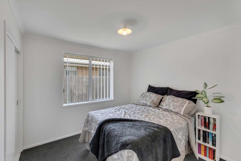 Photo of property in 17 Perla Road, Pukekohe, 2120
