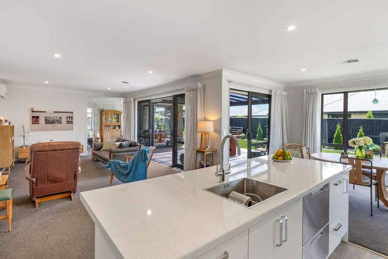 Photo of property in 5 New Creek Mews, Rolleston, 7614