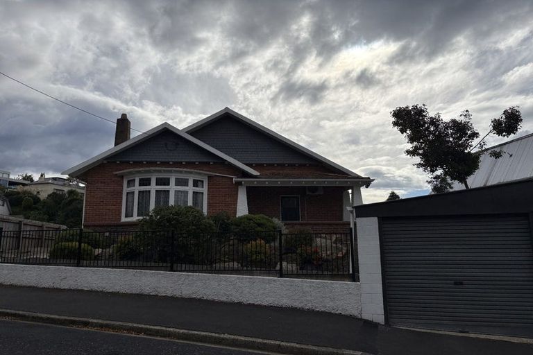 Photo of property in 64 Sligo Terrace, Roslyn, Dunedin, 9010